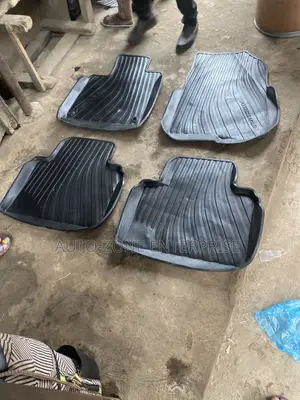 Honda Accord Floor Mat/Floor Carpet Four Set