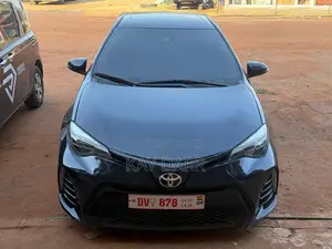 Toyota Corolla XSE (1.8L 4cyl 2A) 2019 Green