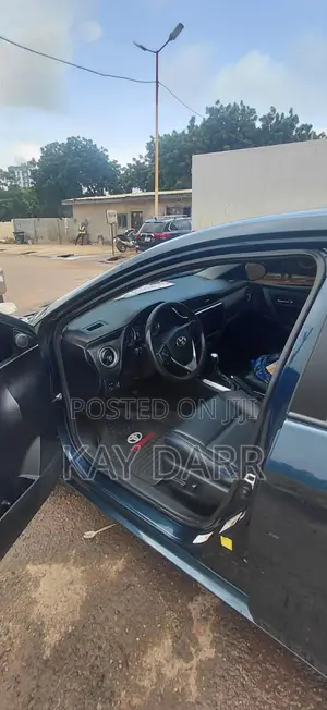Toyota Corolla XSE (1.8L 4cyl 2A) 2019 Green