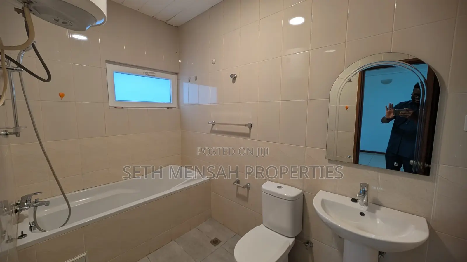 4bdrm House in 4 Bedroom House For, US Embassy Area for rent