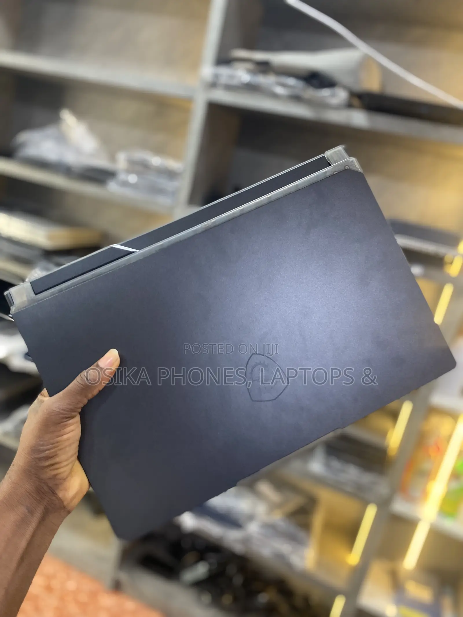 New Laptop MSI Cyborg 15 16GB Intel Core i7 SSD 512GB