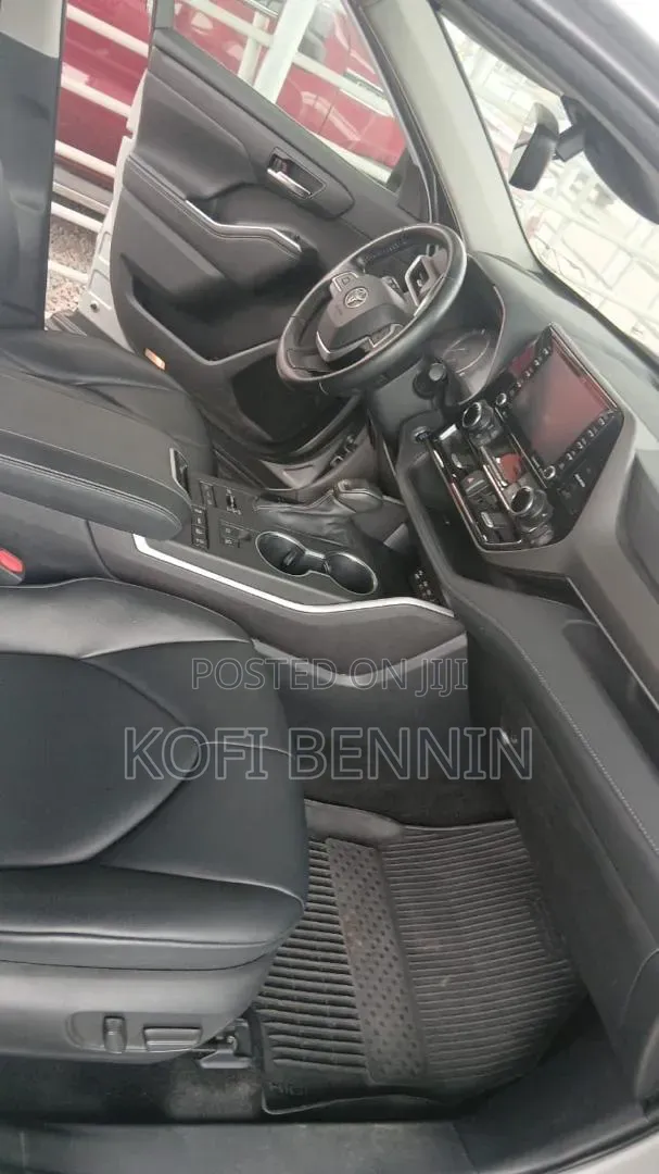 Toyota Highlander XSE 2022 Silver