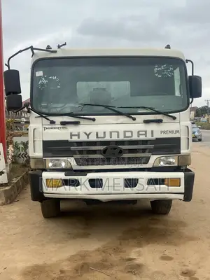 Hyundai Permium