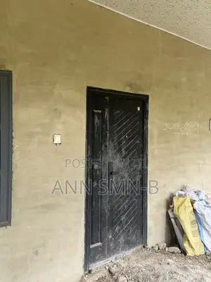 5bdrm House in Kasben Estate, Kumasi Metropolitan for sale