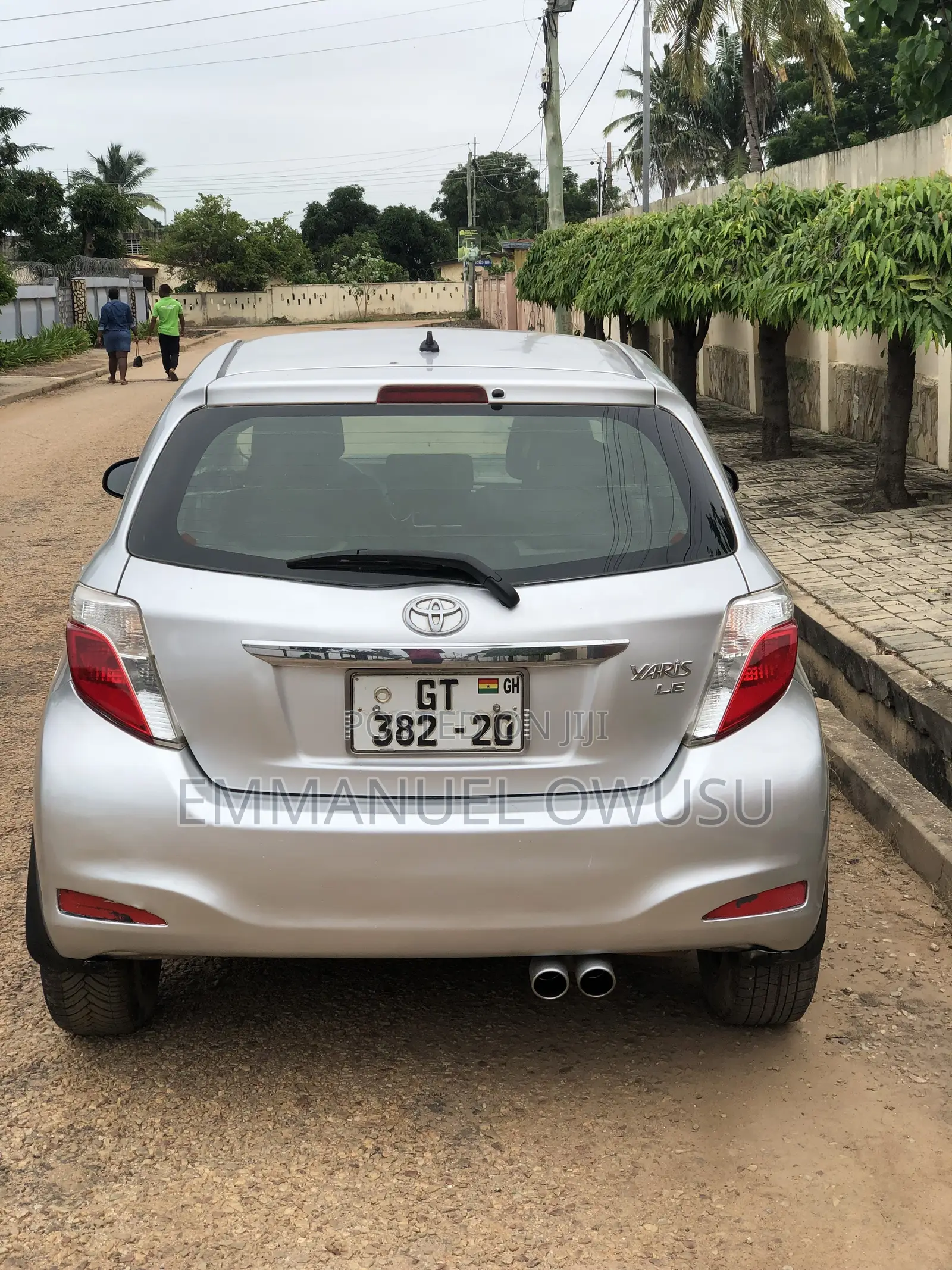 Toyota Yaris 2012 Silver