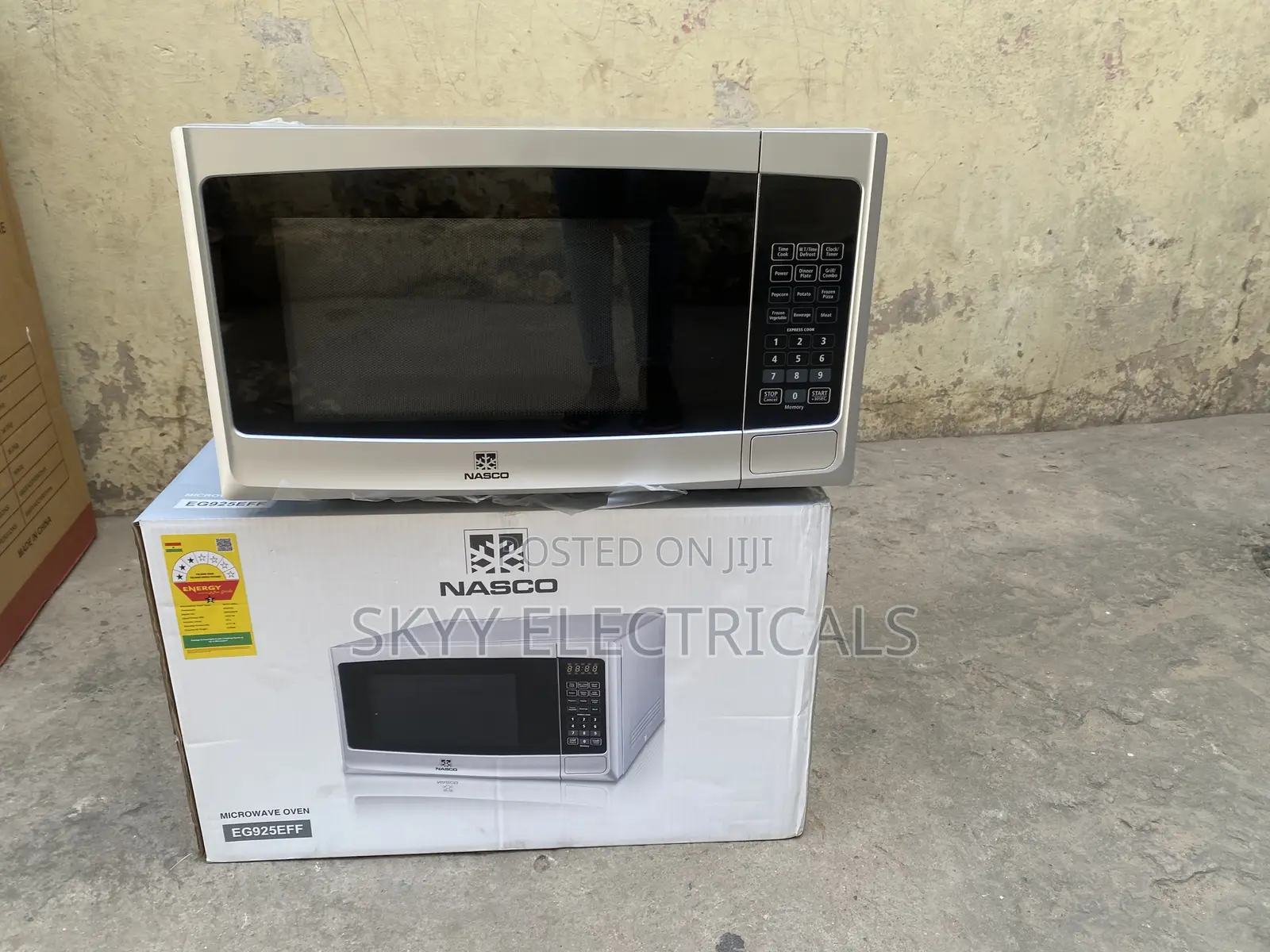 Massive Nasco 36liters Microwave Oven