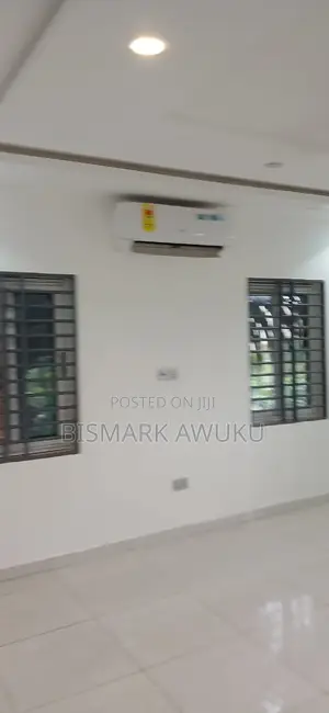 2bdrm House in East Legon for rent