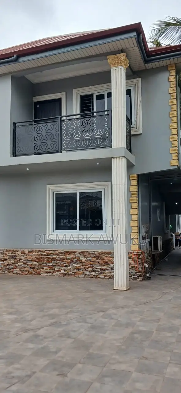 2bdrm House in East Legon for rent