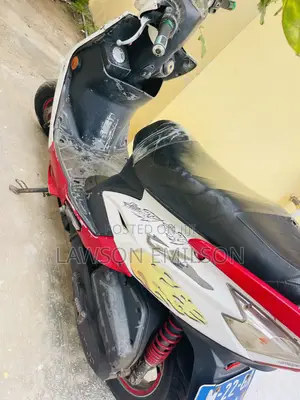 Kymco 2021 White