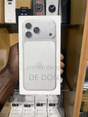 New Apple iPhone 17 Pro Max 256 GB Silver