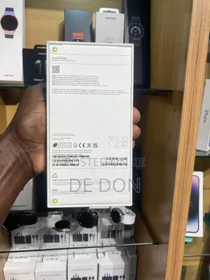 New Apple iPhone 17 Pro Max 256 GB Silver
