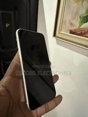 Apple iPhone 11 256 GB White