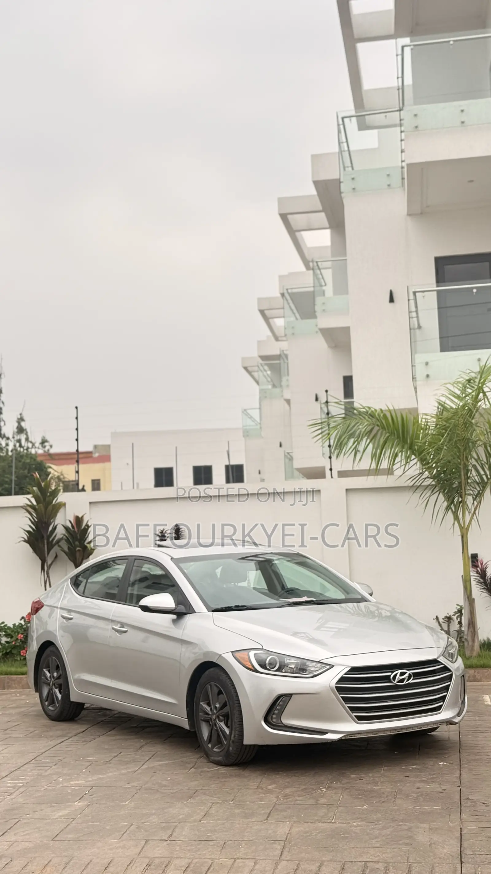 Hyundai Elantra 2017 Silver