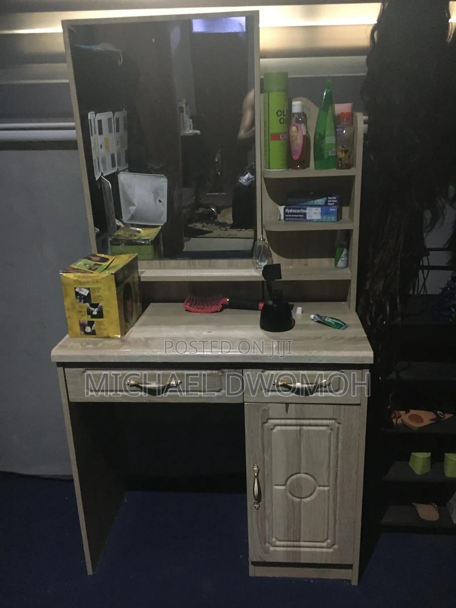 Dressing Mirror