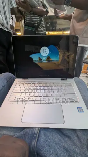 New Laptop HP Spectre X360 13 8GB Intel Core i7 SSD 256GB
