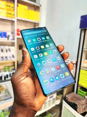Tecno Camon 40 Pro 5G 256 GB Silver