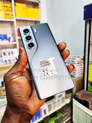 Tecno Camon 40 Pro 5G 256 GB Silver