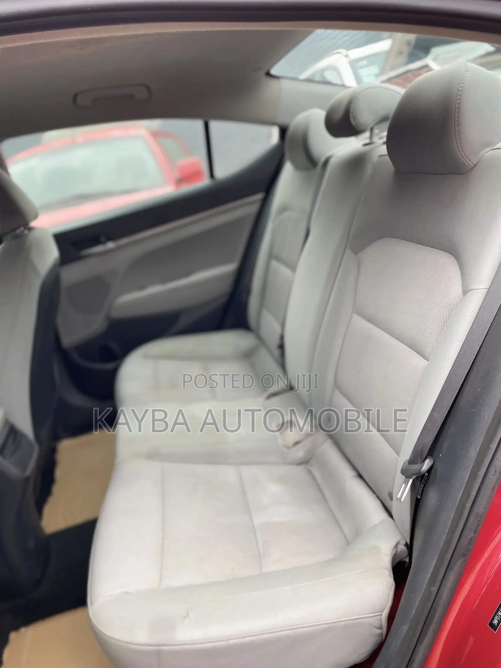 Hyundai Elantra 2017 Red