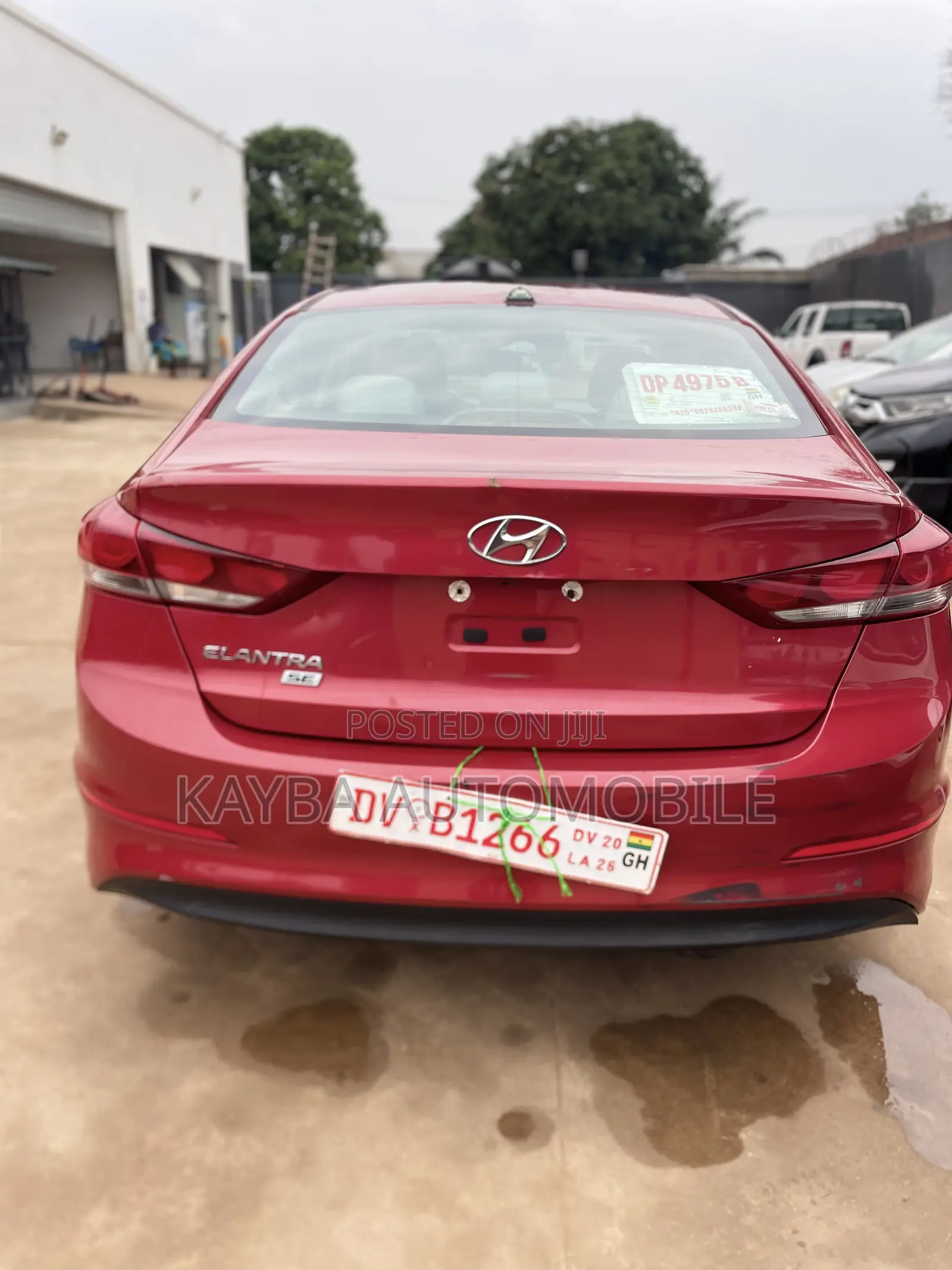 Hyundai Elantra 2017 Red