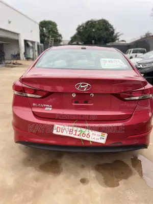 Hyundai Elantra 2017 Red