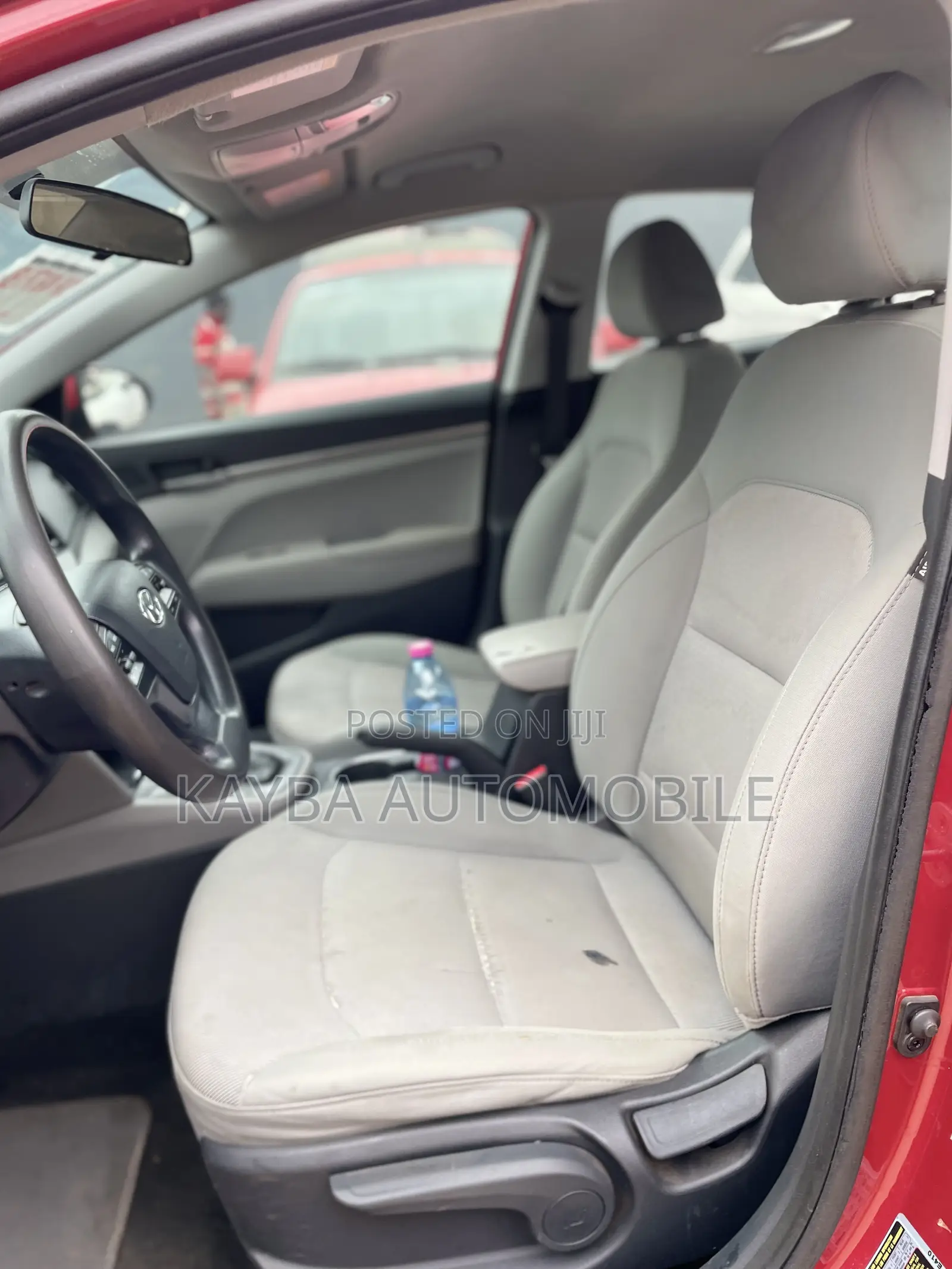 Hyundai Elantra 2017 Red