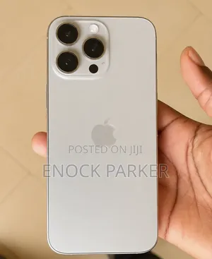 Apple iPhone 16 Pro Max 1 TB Silver