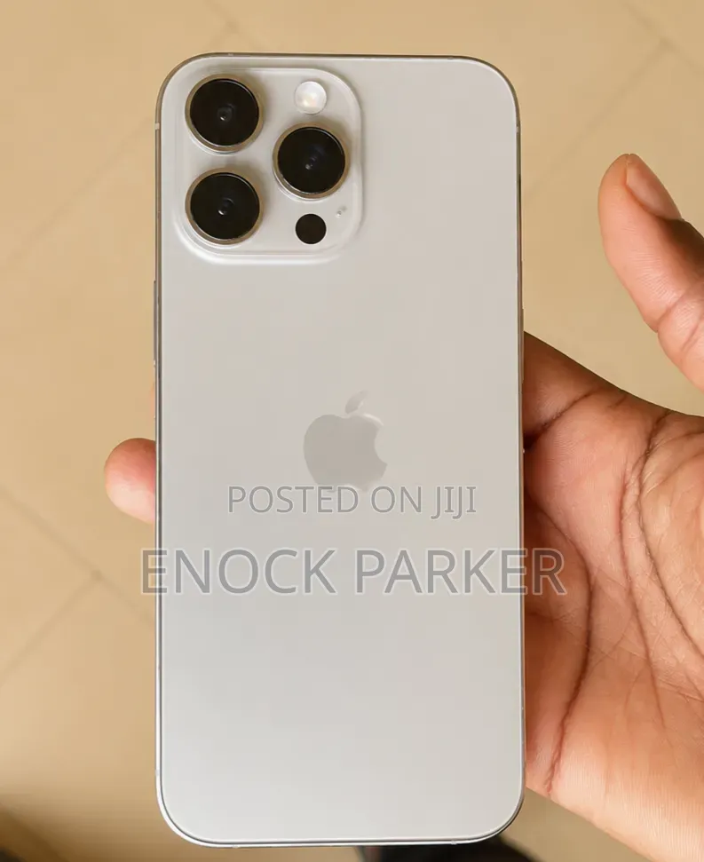 Apple iPhone 16 Pro Max 1 TB Silver