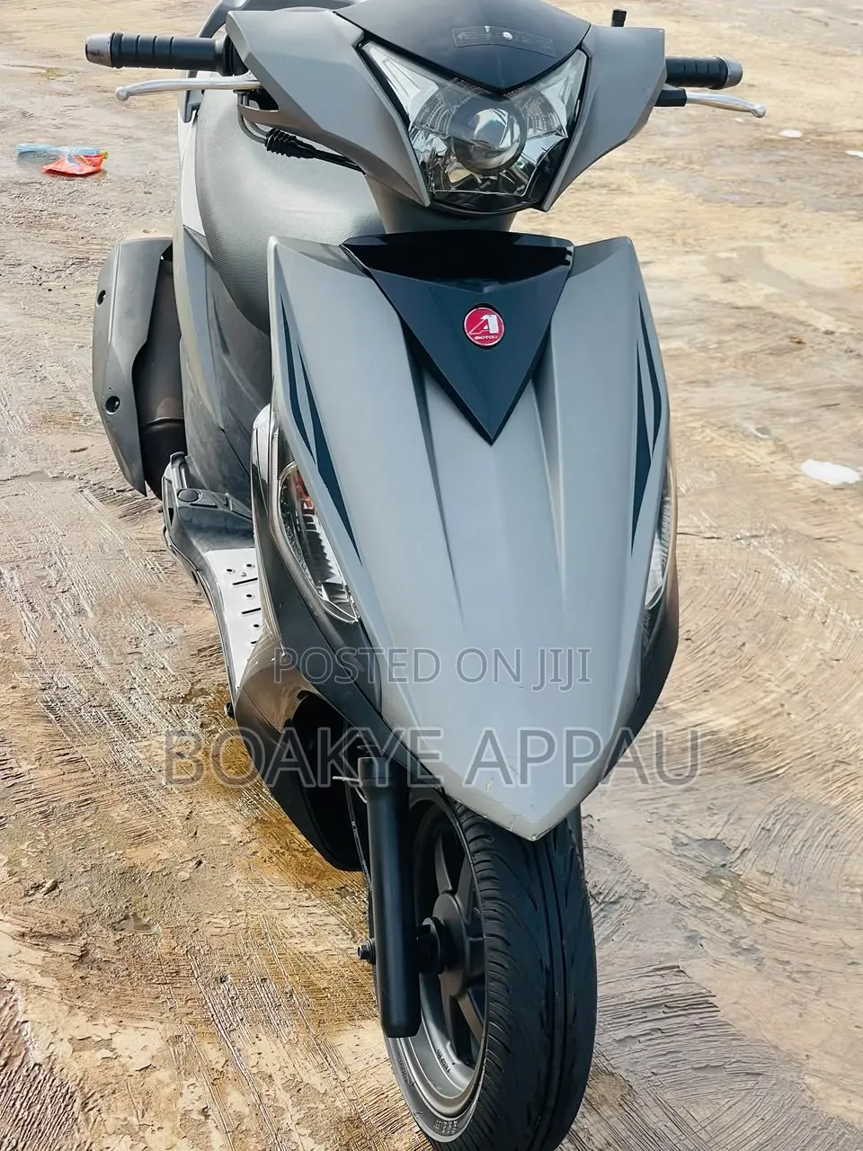 Yamaha 2020 Silver
