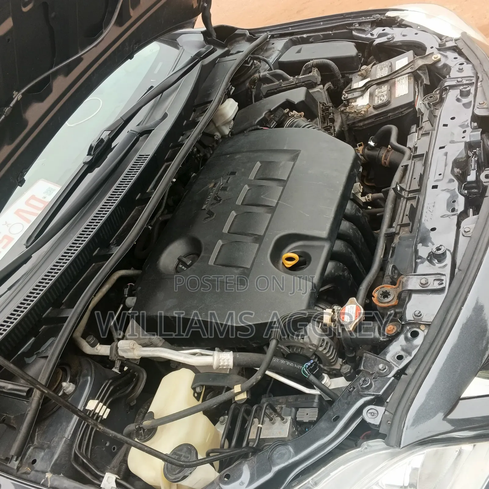 Toyota Corolla LE 4dr Sedan (1.8L 4cyl 4A) 2013 Gray