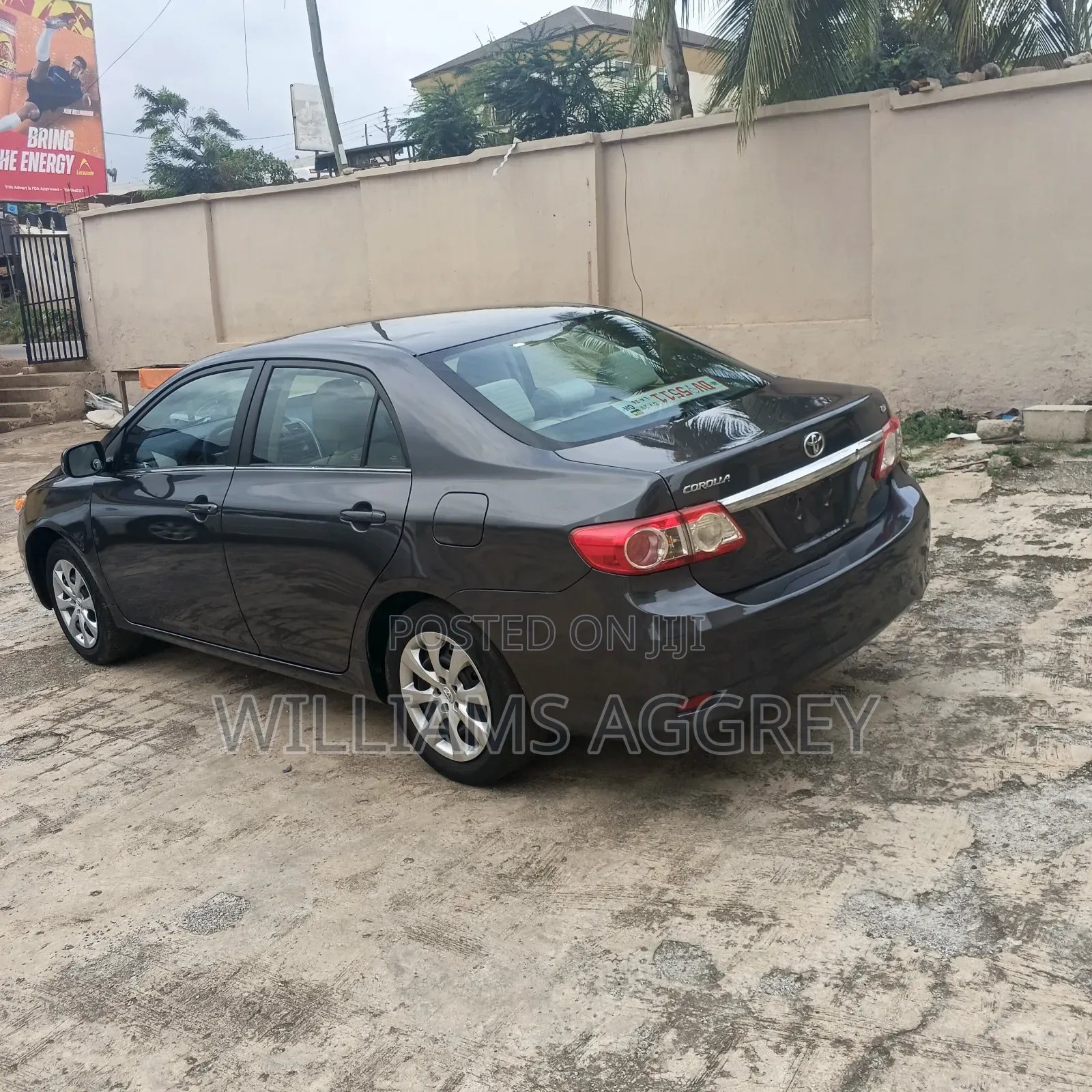 Toyota Corolla LE 4dr Sedan (1.8L 4cyl 4A) 2013 Gray