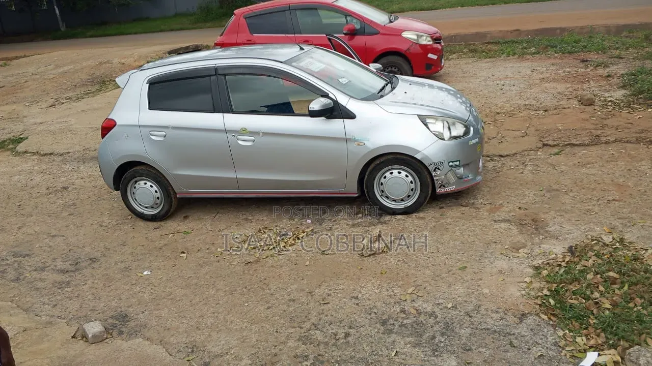 Mitsubishi Mirage 2013 Silver