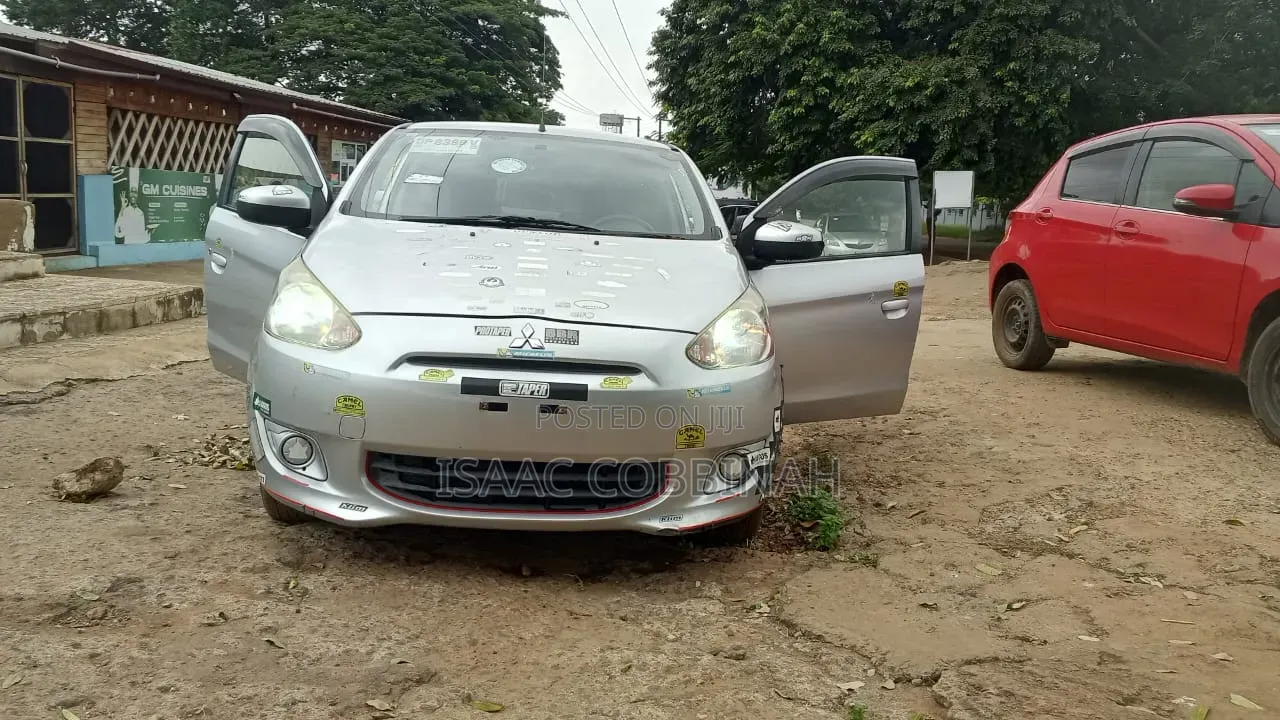Mitsubishi Mirage 2013 Silver