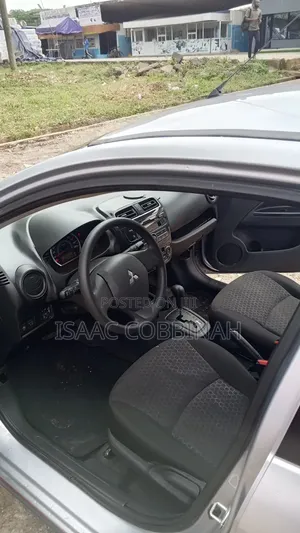 Mitsubishi Mirage 2013 Silver