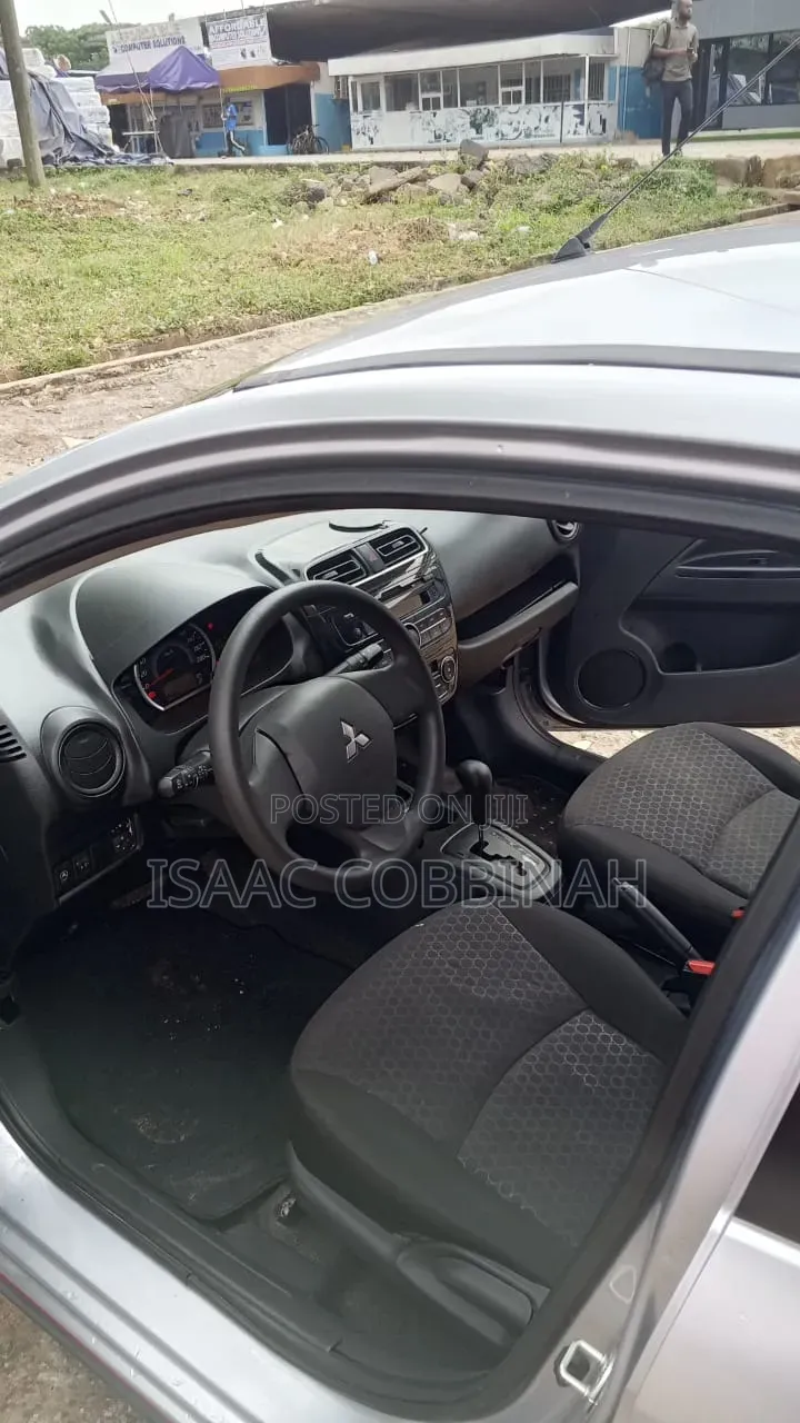 Mitsubishi Mirage 2013 Silver