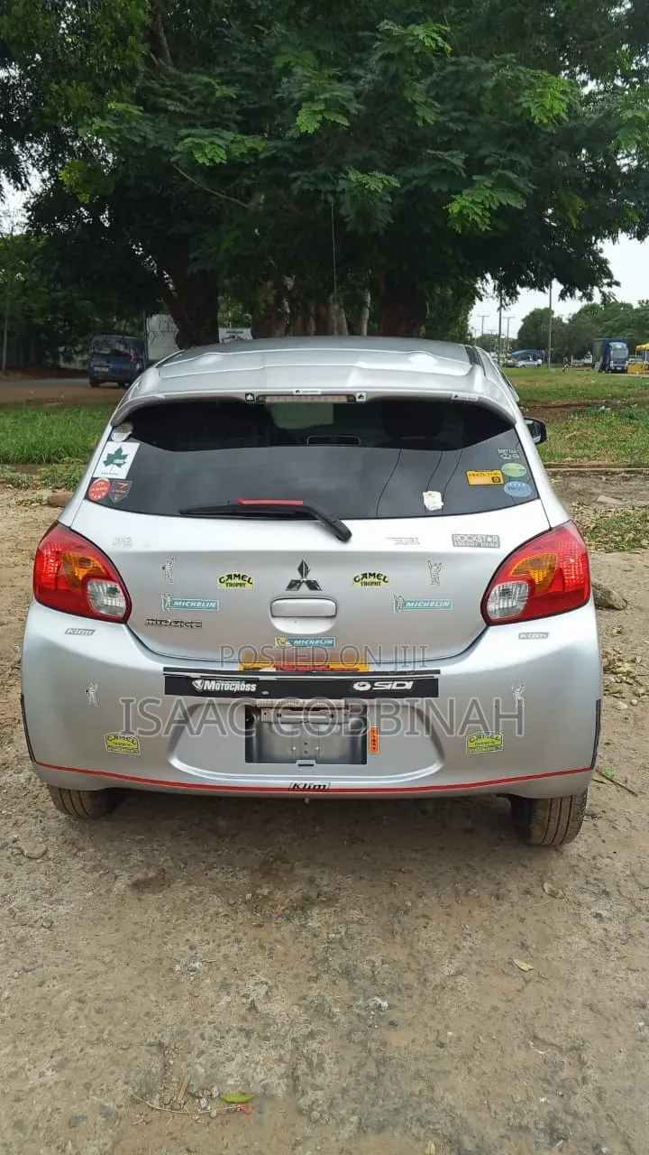 Mitsubishi Mirage 2013 Silver