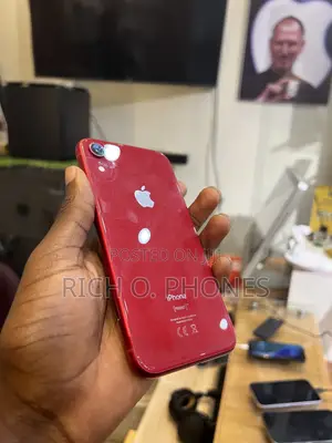 Apple iPhone XR 128 GB Red