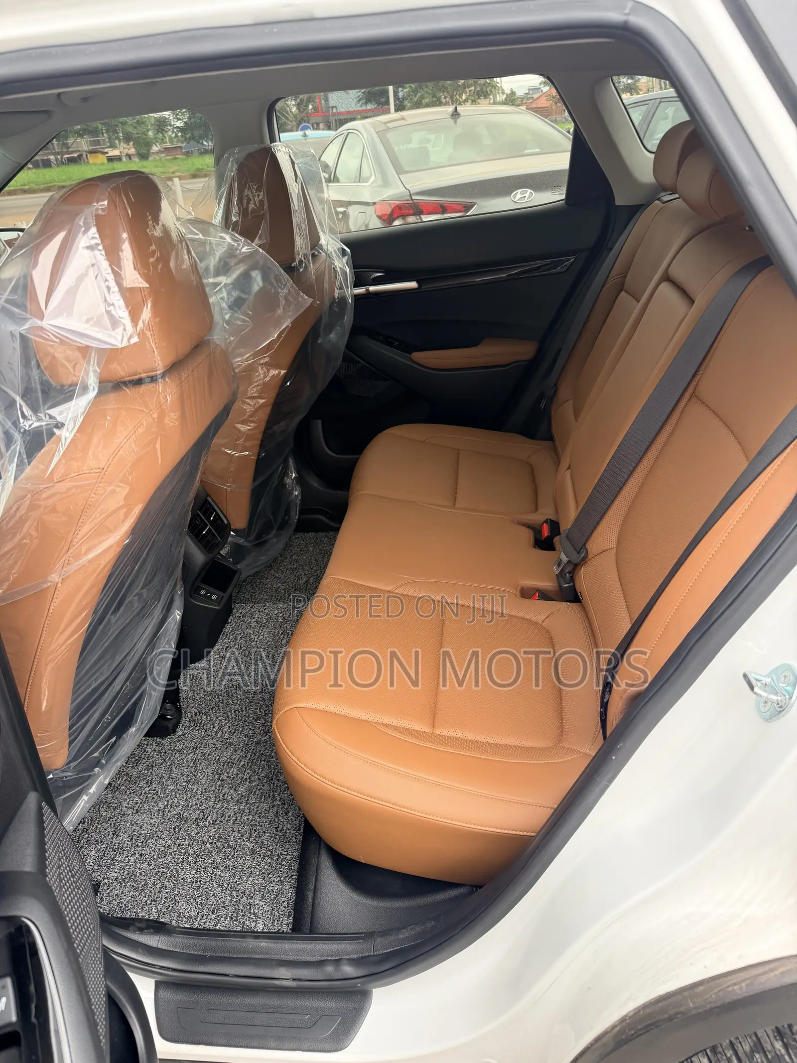 Kia Seltos 2025 White