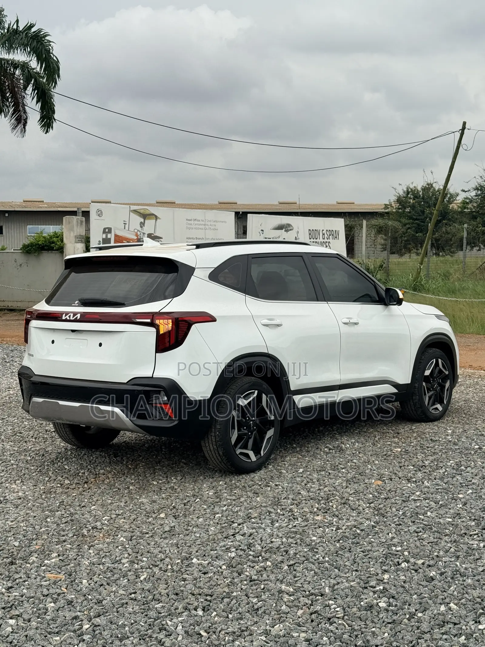 Kia Seltos 2025 White