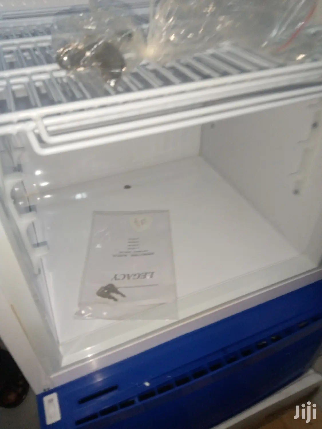 Legacy Display Fridge-198ltrs