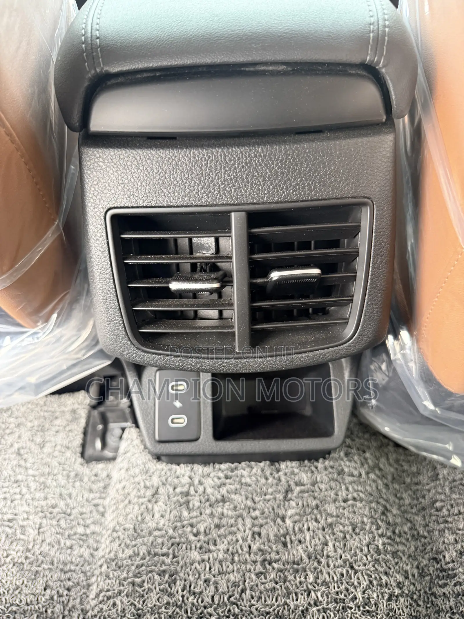 Kia Seltos 2025 White