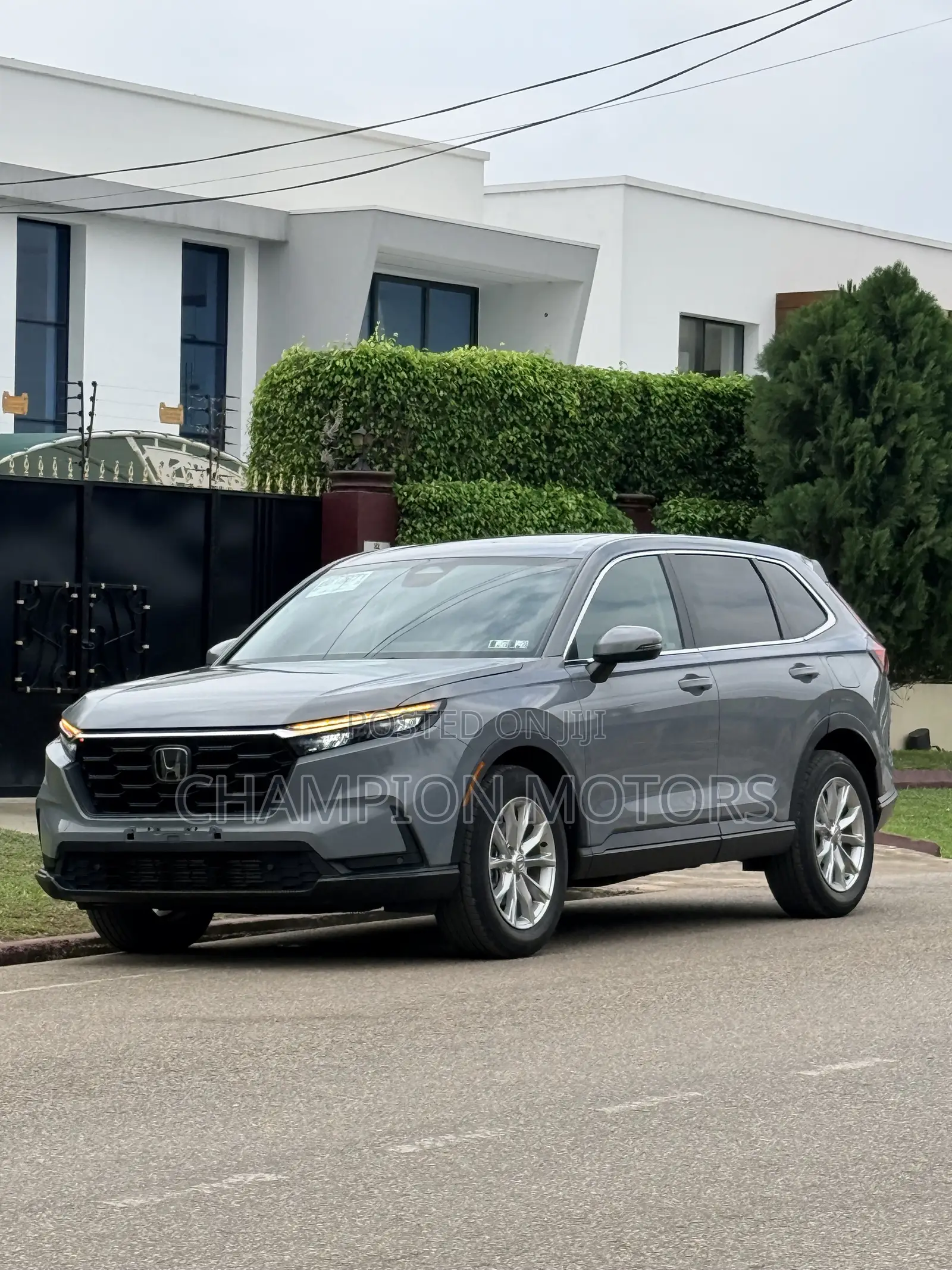 Honda CR-V 2024 Gray
