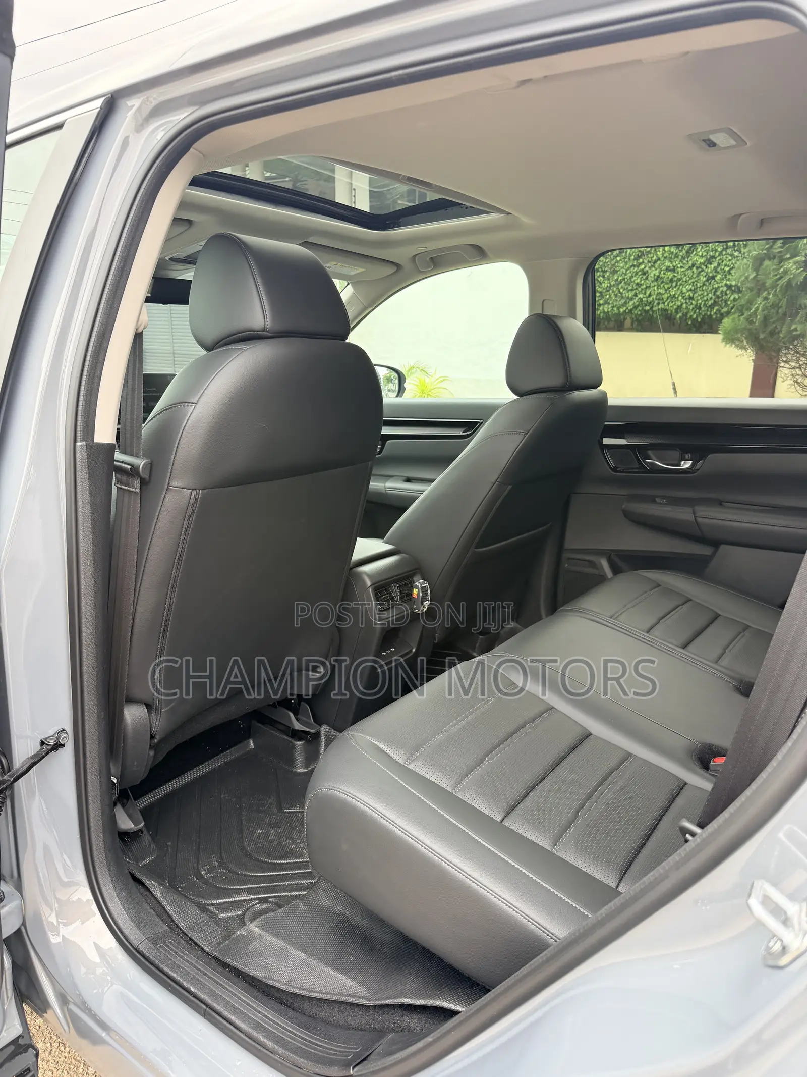 Honda CR-V 2024 Gray