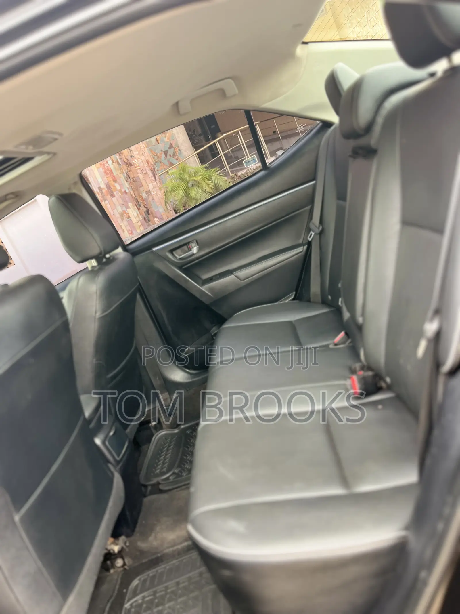 Toyota Corolla S 4dr Sedan (1.8L 4cyl CVT) 2015 Black