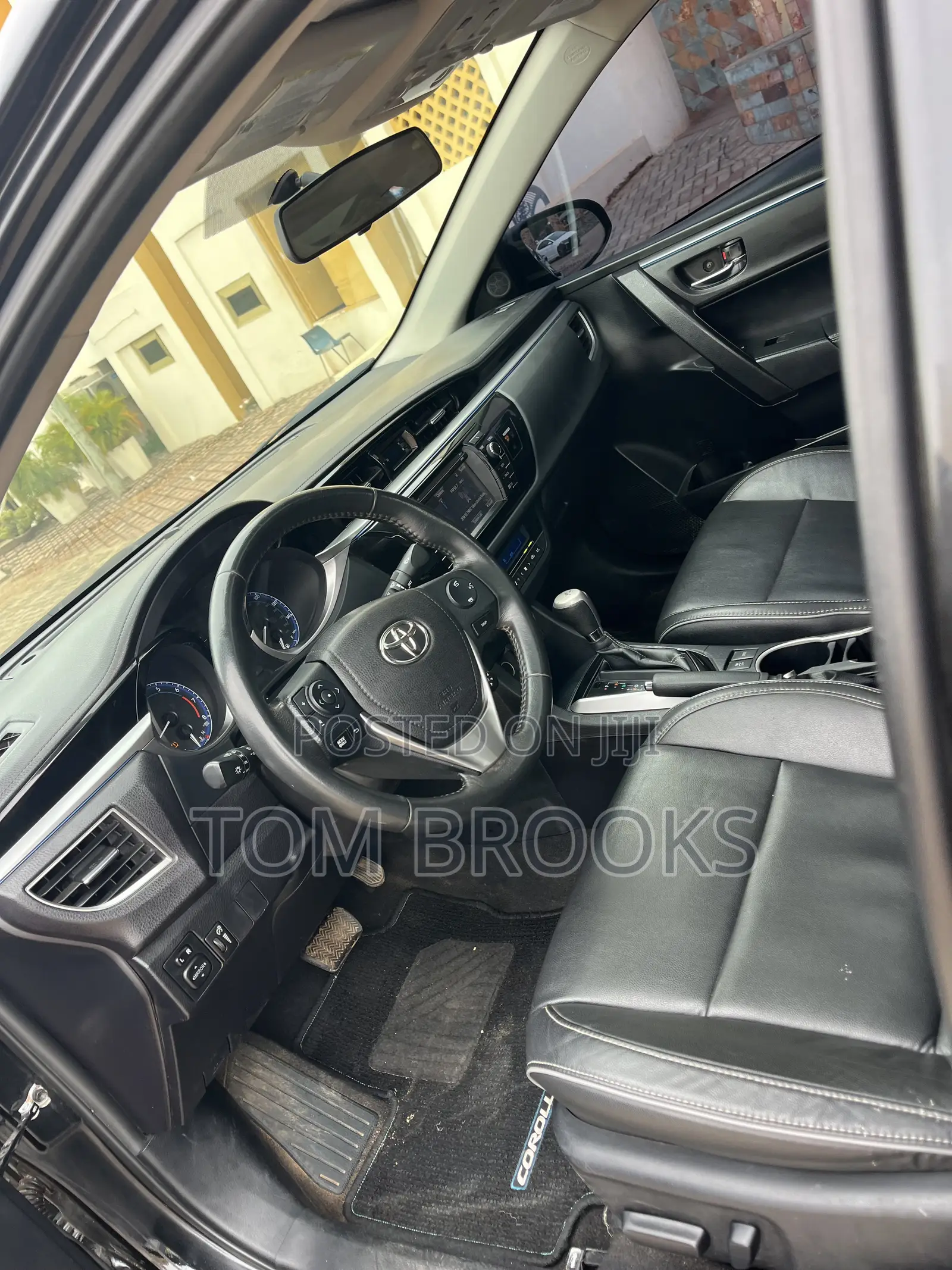 Toyota Corolla S 4dr Sedan (1.8L 4cyl CVT) 2015 Black