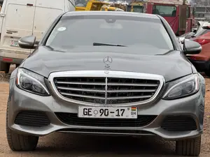 Mercedes-Benz C300 Base 4dr RWD Sedan (2.0L 4cyl 7A) 2015 Gray