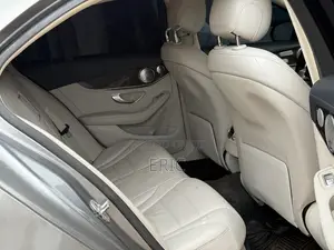 Mercedes-Benz C300 Base 4dr RWD Sedan (2.0L 4cyl 7A) 2015 Gray