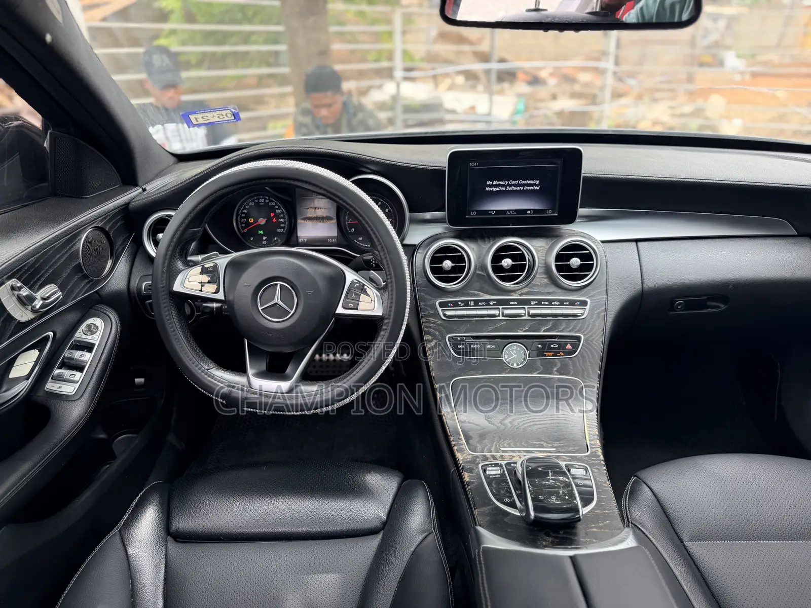 Mercedes-Benz C300 2016