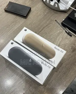 Extremely Authentic Beats Pill Wireless Bluetooth Speaker.