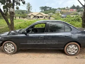 Hyundai Elantra 2005 Black