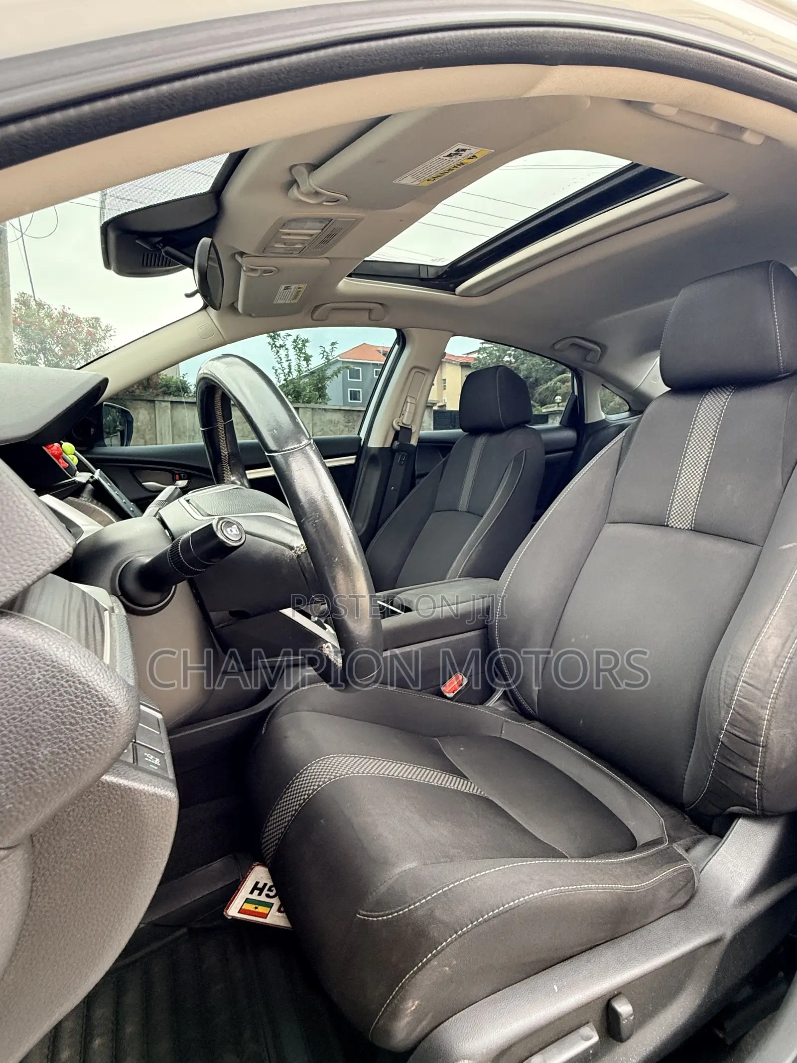 Honda Civic EX Sedan 2020 White